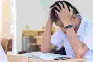 Skolerelaterte faktorer knyttet til psykisk stress og uro hos elever i ungdomstrinnet