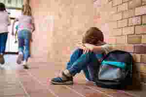 Betydning av skolerelaterte faktorer og mobbing for elever som strever med skolevegring